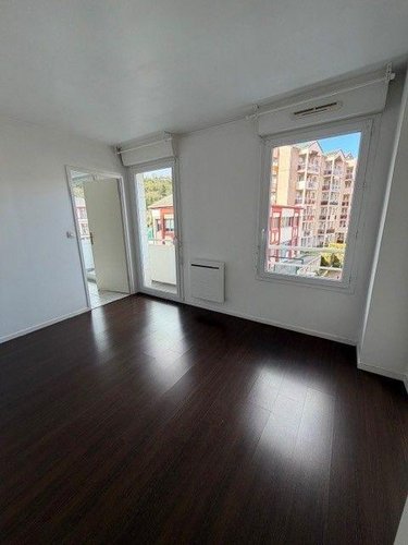 Location appartement Évreux 27000 Eure 43 m2 2 pièces 640 euros