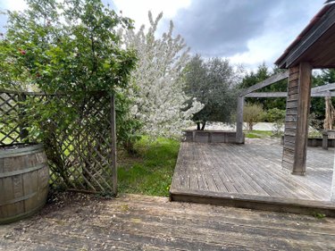 Maison a vendre Ménesplet 24700 Dordogne 151 m2 6 pièces 219000 euros