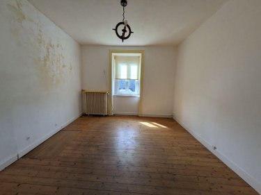 Immeuble a vendre Quimperlé 29300 Finistère 197 m2  311700 euros