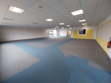 Fonds et murs commerciaux a vendre Vitré 35500 Ille-et-Vilaine 180 m2  441945 euros