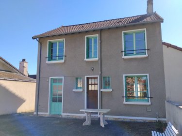 Maison a vendre Mehun-sur-Yèvre 18500 Cher 84 m2 5 pièces 99560 euros