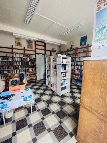 Fonds et murs commerciaux a vendre Perros-Guirec 22700 Côtes-d'Armor 21 m2  84688 euros