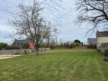 Terrain a batir a vendre Quéménéven 29180 Finistère 1487 m2  64400 euros