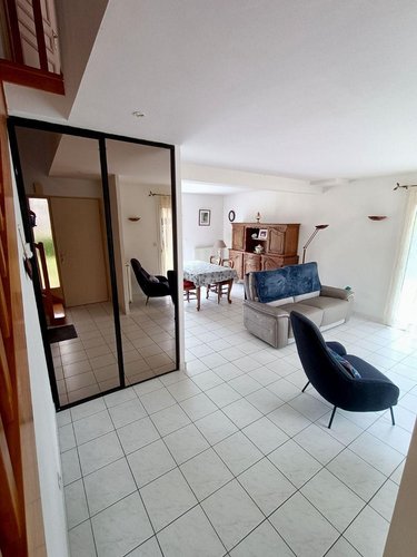 Maison a vendre Bruz 35170 Ille-et-Vilaine 116 m2 7 pièces 382980 euros