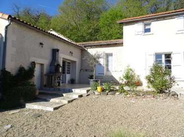 Maison a vendre Bonnes 86300 Vienne 141 m2 6 pièces 299000 euros