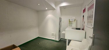 Location fonds et murs commerciaux Amiens 80000 Somme 115 m2  3070 euros