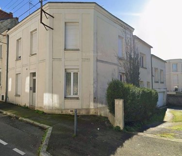 Immeuble a vendre Angers 49000 Maine-et-Loire 203 m2  561600 euros