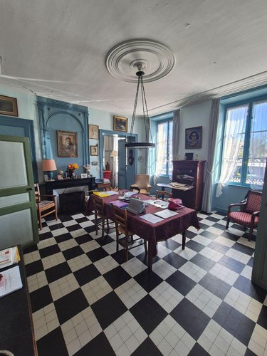 propriete a vendre Aigurande 36140 Indre 338 m2 12 pièces 338000 euros