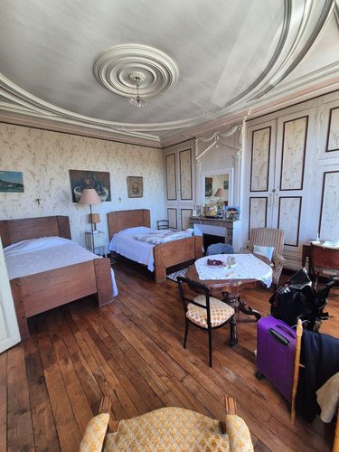 propriete a vendre Aigurande 36140 Indre 338 m2 12 pièces 338000 euros