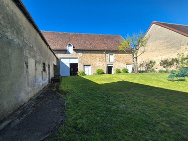 propriete a vendre Aigurande 36140 Indre 338 m2 12 pièces 338000 euros