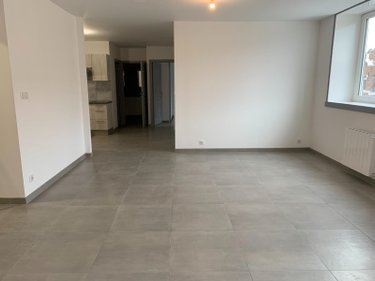 Location appartement Bailleul 59270 Nord 72 m2 3 pièces 790 euros