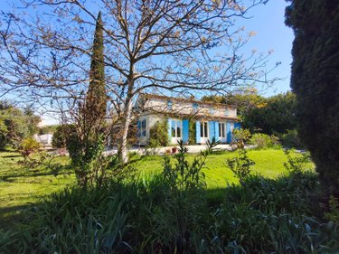 Maison a vendre Saint-Martin-de-Crau 13310 Bouches-du-Rhône 170 m2 8 pièces 714000 euros