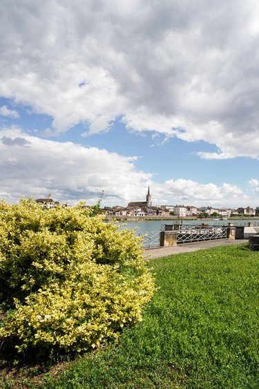 Appartement a vendre Mâcon 71000 Saône-et-Loire 97 m2 3 pièces 100700 euros