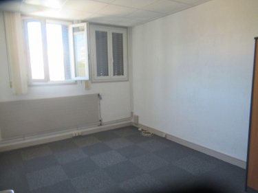 Fonds et murs commerciaux a vendre Troyes 10000 Aube 102 m2  128400 euros