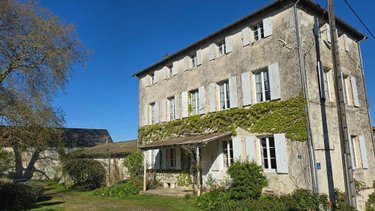 Maison a vendre Melle 79500 Deux-Sèvres 258 m2 13 pièces 332700 euros