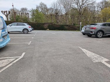 Fonds et murs commerciaux a vendre Bergues 59380 Nord  362000 euros