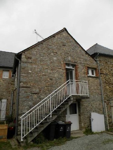 Location appartement Guichen 35580 Ille-et-Vilaine 25 m2 1 pièce 320 euros