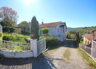 Maison a vendre Villefranche-de-Rouergue 12200 Aveyron 138 m2 5 pièces 142260 euros