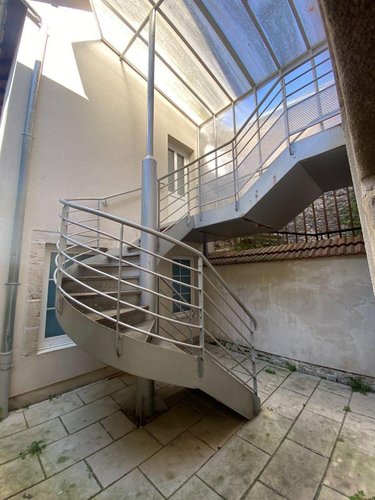 Immeuble a vendre Vesoul 70000 Haute-Saône 250 m2  350000 euros