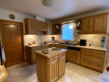 Maison a vendre Saint-Cirgues-de-Malbert 15140 Cantal 180 m2  270300 euros