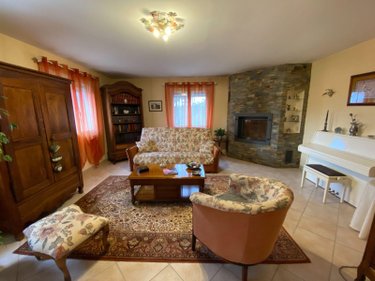 Maison a vendre Saint-Cirgues-de-Malbert 15140 Cantal 180 m2  270300 euros