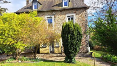 Maison a vendre Callac 22160 Côtes-d'Armor 204 m2  310000 euros