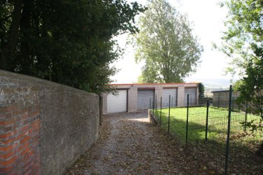 Location garage et parking Cassel 59670 Nord 22 m2  65 euros