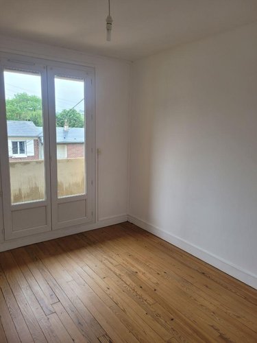Location maison Eu 76260 Seine-Maritime 72 m2 4 pièces 710 euros