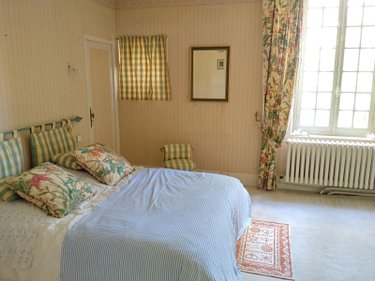 Maison a vendre Mehun-sur-Yèvre 18500 Cher 185 m2 7 pièces 230560 euros
