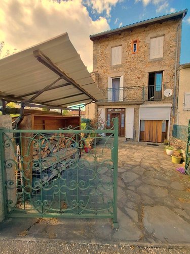 Maison a vendre Jullianges 43500 Haute-Loire 133 m2 8 pièces 76000 euros