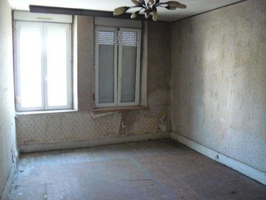 Immeuble a vendre Rambervillers 88700 Vosges 150 m2  18000 euros