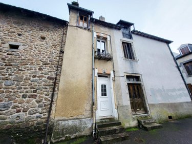 Immeuble a vendre Neuvic 19160 Corrèze 115 m2  38000 euros