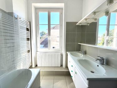 Maison a vendre La Tour-du-Pin 38110 Isère 90 m2 4 pièces 249000 euros