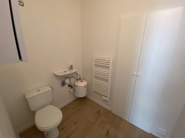 Location divers Rennes 35000 Ille-et-Vilaine 42 m2  1100 euros