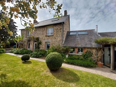 Maison a vendre Pocé-les-Bois 35500 Ille-et-Vilaine 245 m2 10 pièces 455400 euros