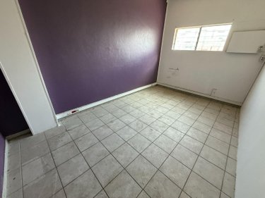 Fonds et murs commerciaux a vendre Saint-Denis 97400 Réunion 100 m2  264500 euros
