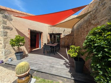 propriete a vendre Les Herbiers 85500 Vendée 258 m2 9 pièces 620000 euros