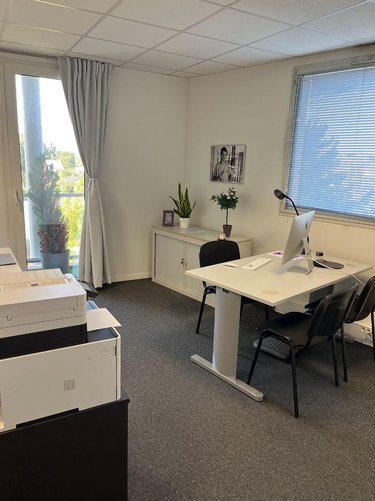 Fonds et murs commerciaux a vendre Pacé 35740 Ille-et-Vilaine 103 m2  213610 euros
