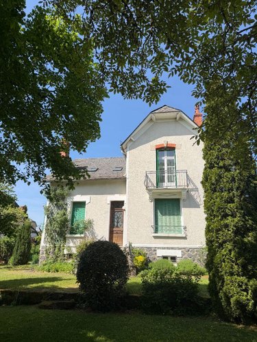 Maison a vendre Mauriac 15200 Cantal 130 m2 6 pièces 190800 euros