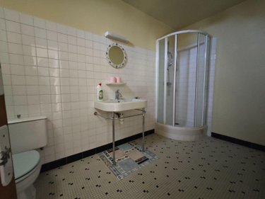 Vente aux encheres maison Erdeven 56410 Morbihan 145 m2 8 pièces 300000 euros