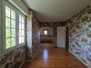 Vente aux encheres maison Erdeven 56410 Morbihan 145 m2 8 pièces 300000 euros