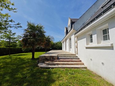 Vente aux encheres maison Erdeven 56410 Morbihan 145 m2 8 pièces 300000 euros