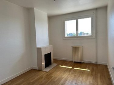 Location appartement Neufchâtel-en-Bray 76270 Seine-Maritime 83 m2 3 pièces 732 euros