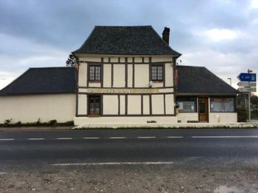 Fonds et murs commerciaux a vendre Flamets-Frétils 76270 Seine-Maritime  75000 euros