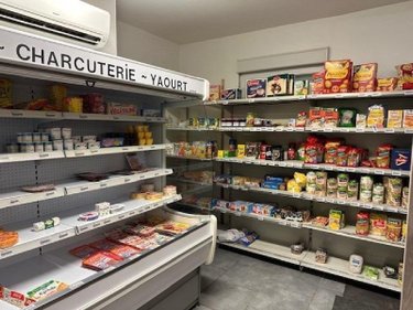Fonds et murs commerciaux a vendre Fresnoy-Folny 76660 Seine-Maritime  114950 euros