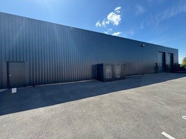 Location fonds et murs commerciaux Cormontreuil 51350 Marne 537 m2  6340 euros