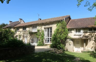 Maison a vendre Beaumont Saint-Cyr 86490 Vienne 225 m2 10 pièces 335360 euros