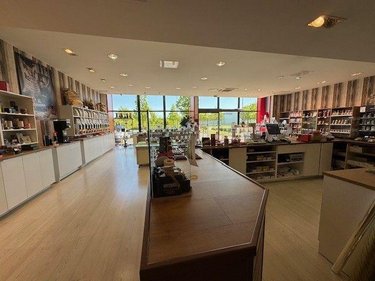 Fonds et murs commerciaux a vendre Reims 51100 Marne 290 m2  65600 euros