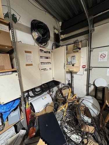 Fonds et murs commerciaux a vendre Reims 51100 Marne 290 m2  65600 euros