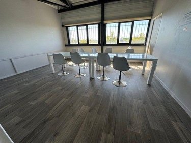 Fonds et murs commerciaux a vendre Reims 51100 Marne 290 m2  65600 euros